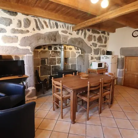 Cezens, 3 Pieces, 5 Personnes - Fr-1-742-470 Holiday home Cezens